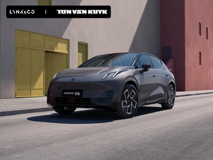 Lynk & Co 02 0