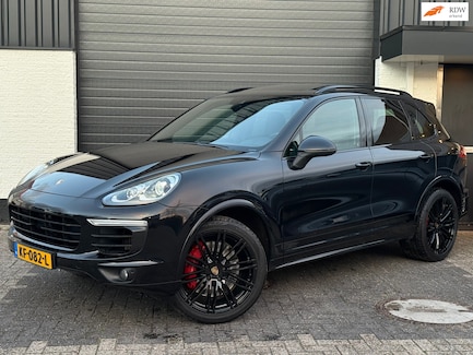 Porsche Cayenne 0