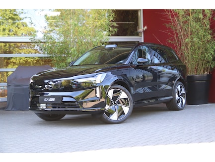 Volvo EX90 0