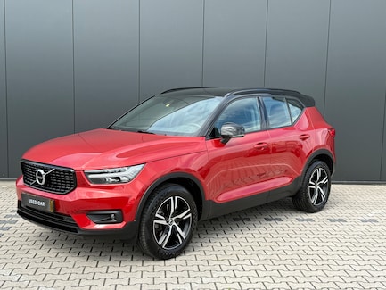 Volvo XC40 0
