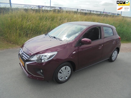 Mitsubishi Space Star 0