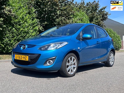 Mazda 2 0