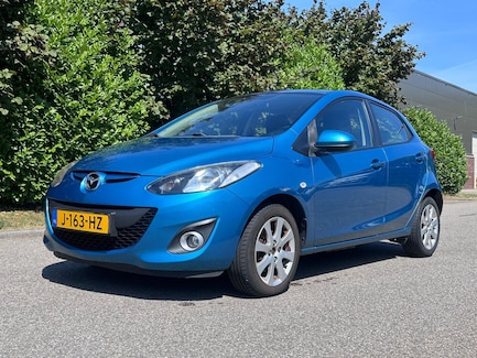 Mazda 2 0