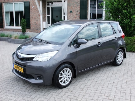 Subaru Trezia 0