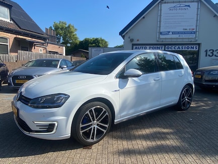 Volkswagen Golf 0