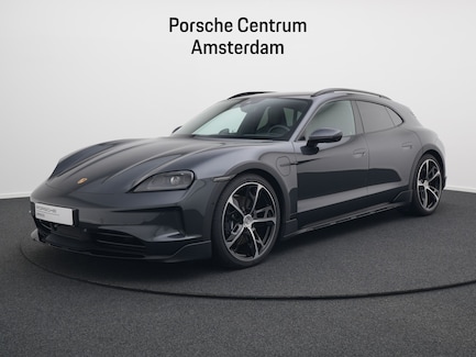 Porsche Taycan Cross Turismo 0