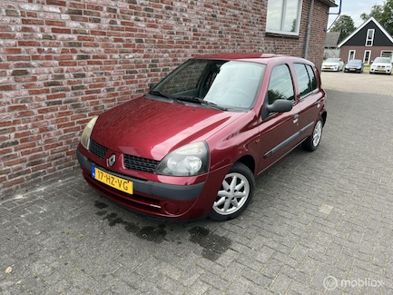 Renault Clio 0