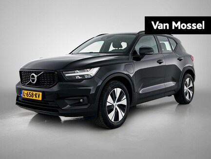 Volvo XC40 0