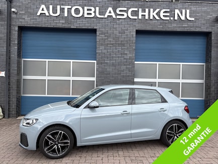 Audi A1 0