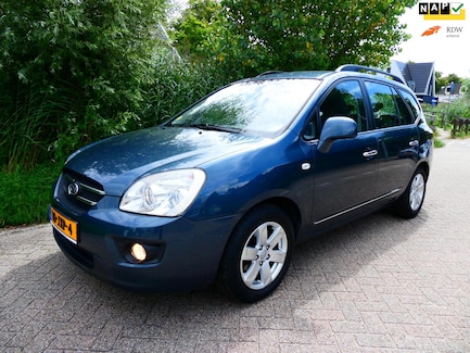 Kia Carens 0