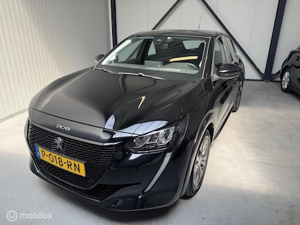 Peugeot e-208 0