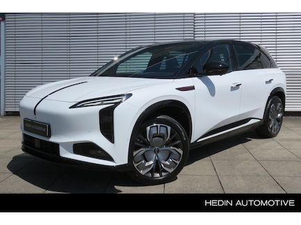 Hongqi E-HS7 0