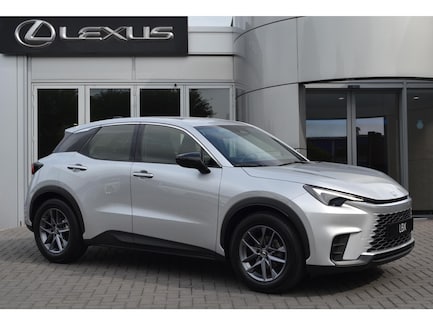 Lexus LBX 0