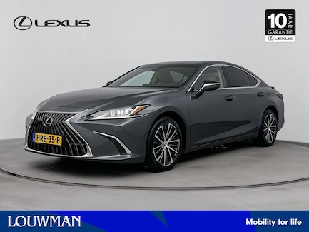Lexus ES 0