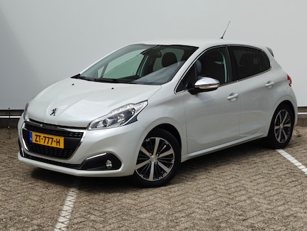 Peugeot 208 0