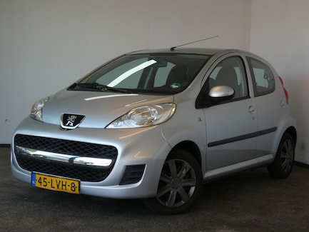 Peugeot 107 0