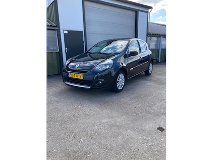 Renault Clio 0