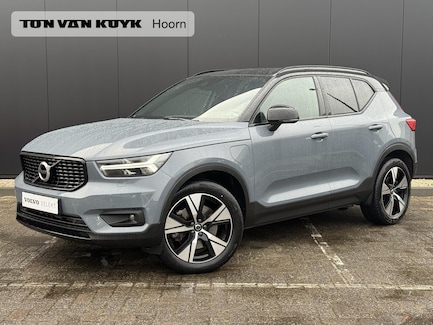 Volvo XC40 0