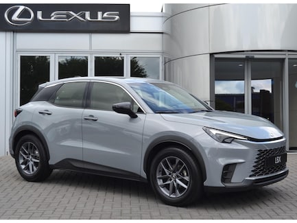 Lexus LBX 0
