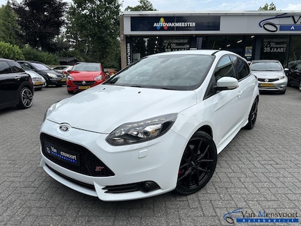 Ford Focus 0