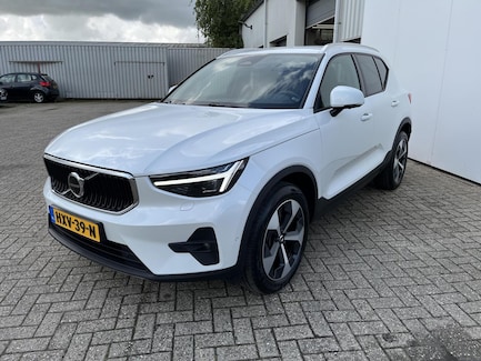 Volvo XC40 0