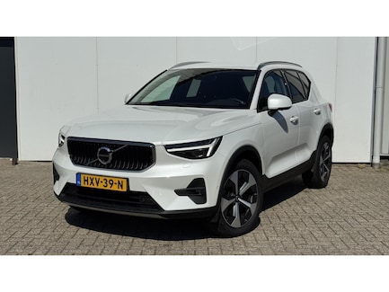 Volvo XC40 0