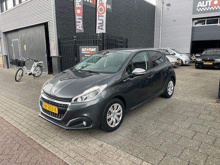 Peugeot 208 0