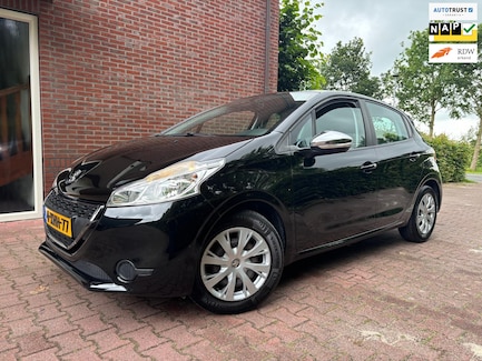 Peugeot 208 0