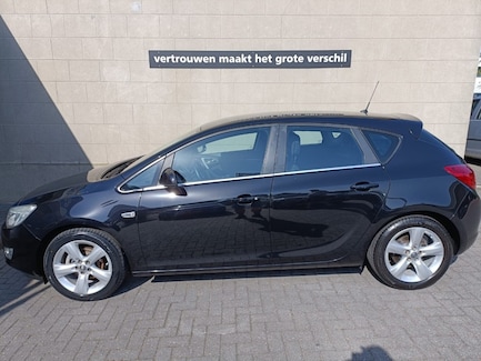 Opel Astra 0