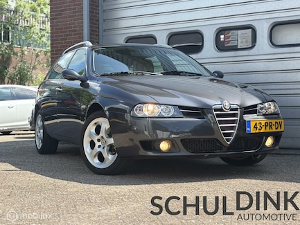 Alfa Romeo 156 0