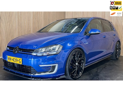 Volkswagen Golf 0