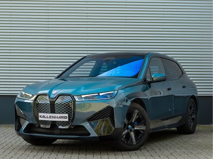 BMW iX 0