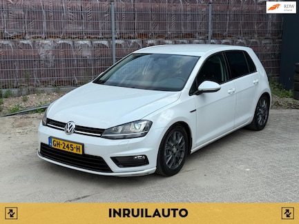 Volkswagen Golf 0