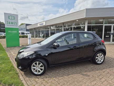 Mazda 2 0