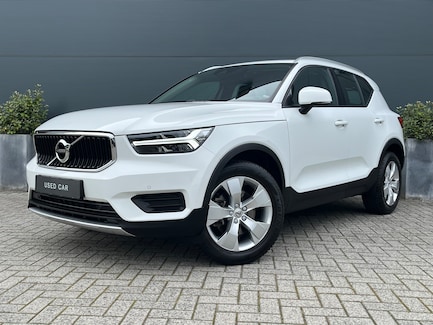Volvo XC40 0