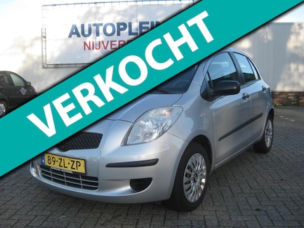 Toyota Yaris 0