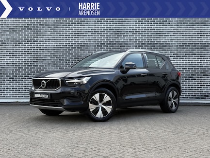 Volvo XC40 0