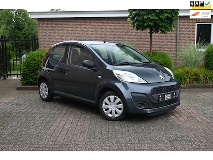 Peugeot 107 0