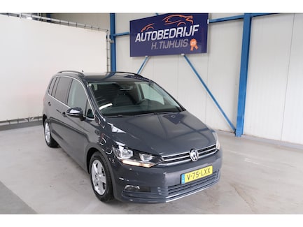 Volkswagen Touran 0