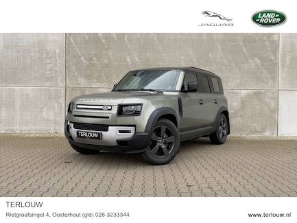Land Rover Defender 0