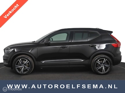 Volvo XC40 0