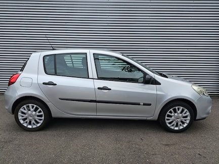 Renault Clio 0