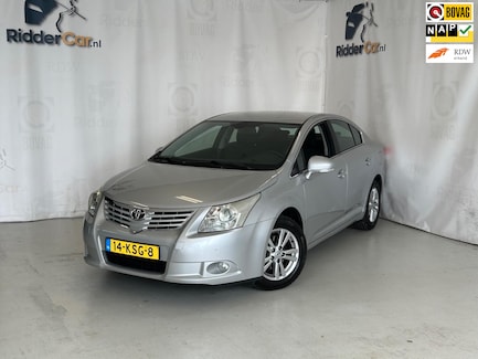Toyota Avensis 0