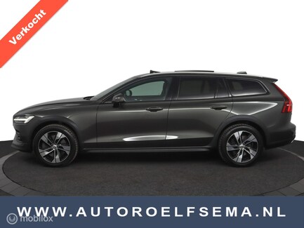Volvo V60 Cross Country 0
