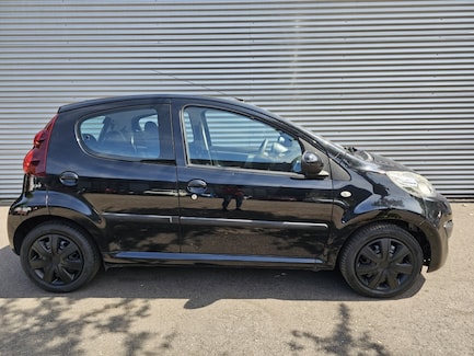 Peugeot 107 0