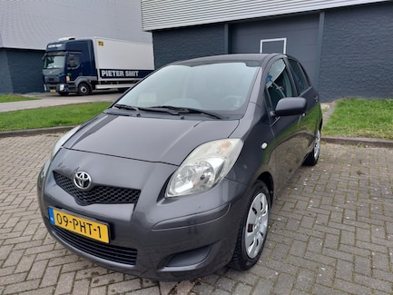 Toyota Yaris 0