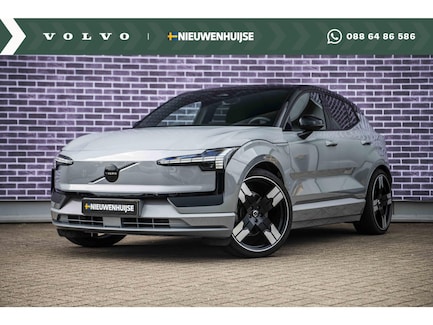 Volvo EX30 0