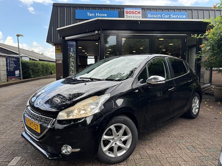 Peugeot 208 0