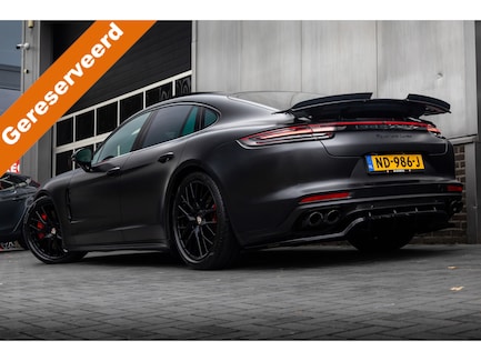 Porsche Panamera 0