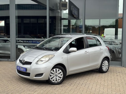 Toyota Yaris 0